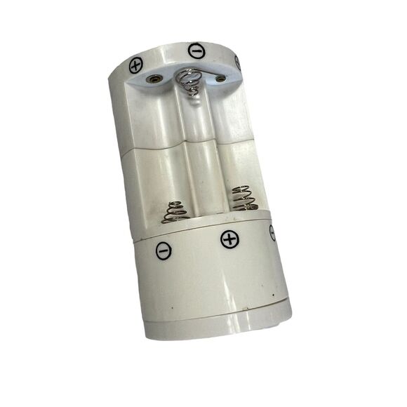 Mr. Dudley Battery Operated Automatic Pepper Mill Salt Grinder Light Christmas - Picture 6 of 12